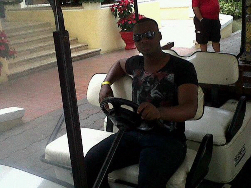 Date this young Dominican Republic man Jorge luis from Santo Domingo DO19138