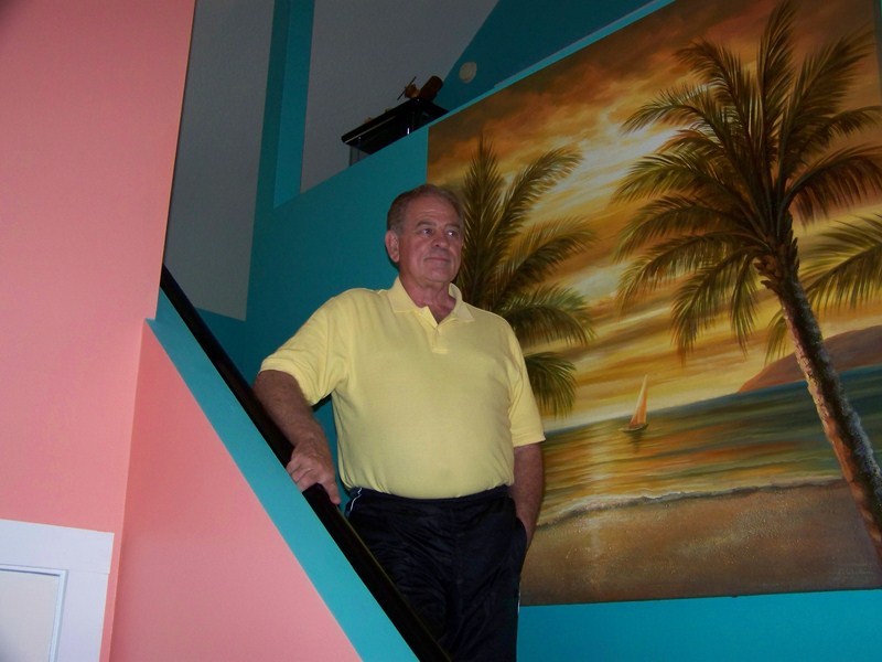 Date this tall United States man Tom from Nashville US15037