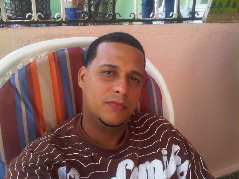 Date this exotic Dominican Republic man Alexis morel ro from Dominican Repub DO19170