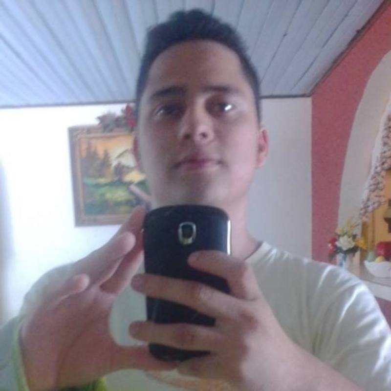 Date this cute Honduras man Erick from Tegucigalpa HN1047