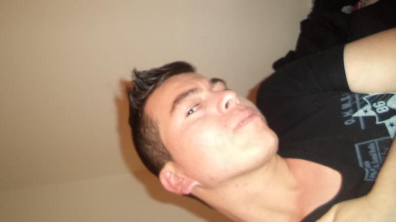 Date this georgeous Colombia man Eduardo ordoez from Bogota CO15345