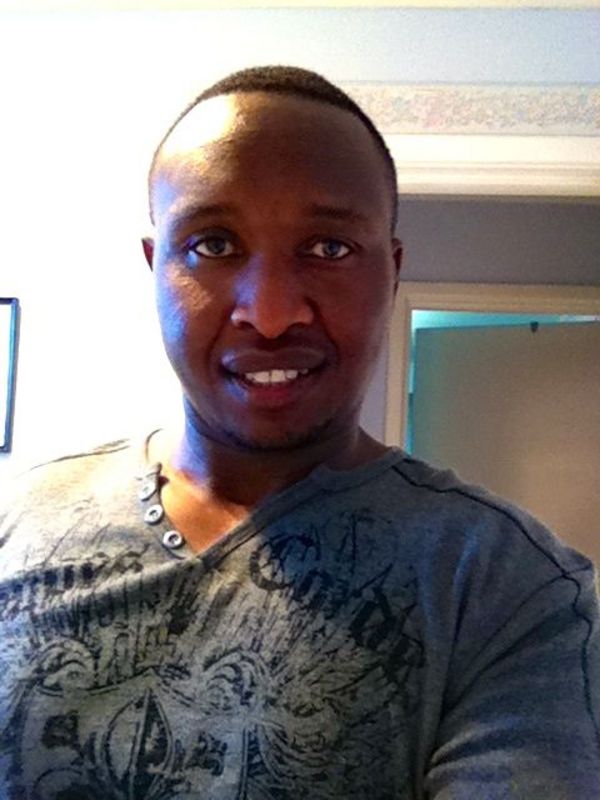 Date this voluptuous Australia man Hotchoclat from Perth AU261