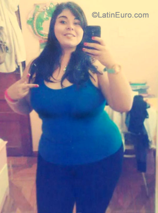 Date this attractive Peru girl Ximena gabriela from Lima PE994