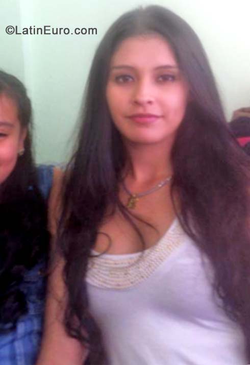 Date this charming Colombia girl Laura from Manizales CO15533