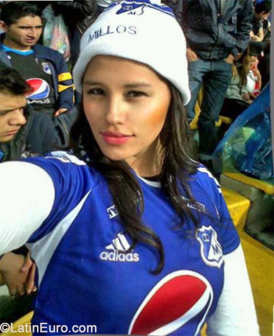 Date this stunning Colombia girl Anne from Bogota CO15680