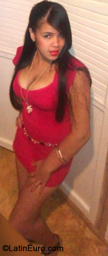 Date this beautiful Dominican Republic girl Anabel2021 from Santo Domingo DO19853