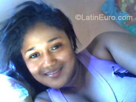 Date this young Colombia girl Ana Cristina Di from Cartagena CO15998
