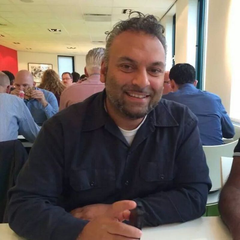 Date this hard body Netherlands man Rich from Rotterdam NL254