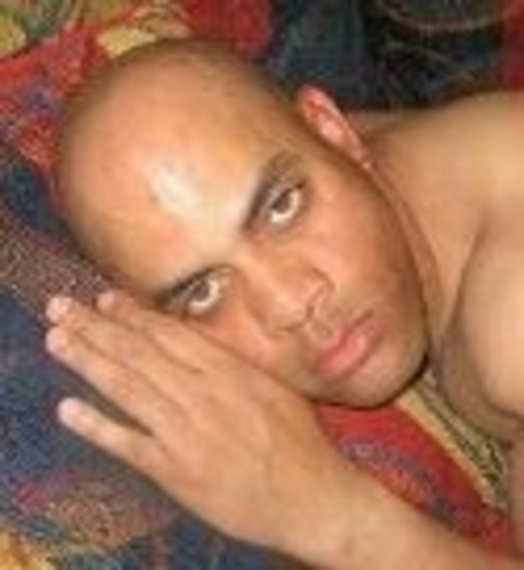 Date this voluptuous United States man Hyram from San Francisco US15494