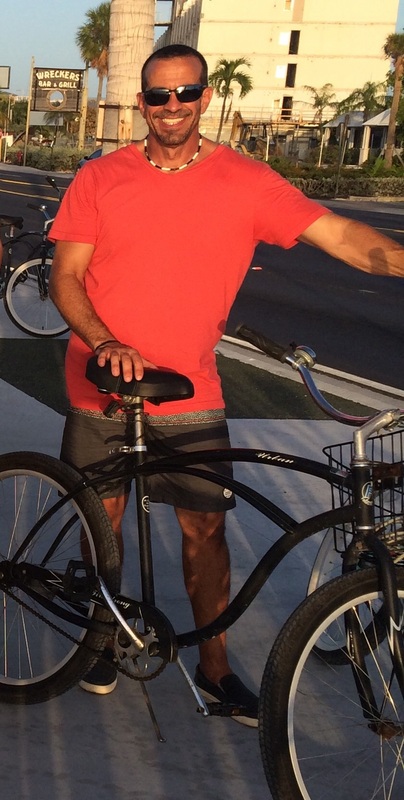 Date this athletic United States man David from Tampa US15585