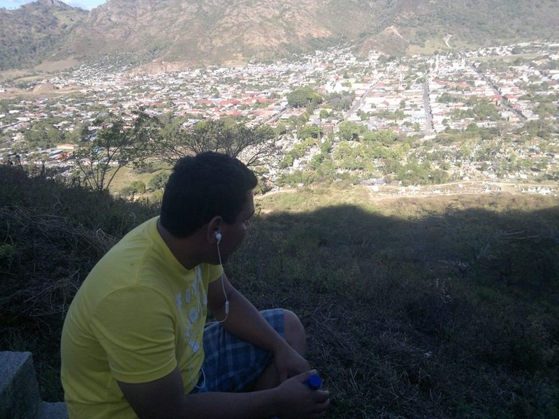 Date this tall Nicaragua man Josue Gutierrez from Nicaragua NI176