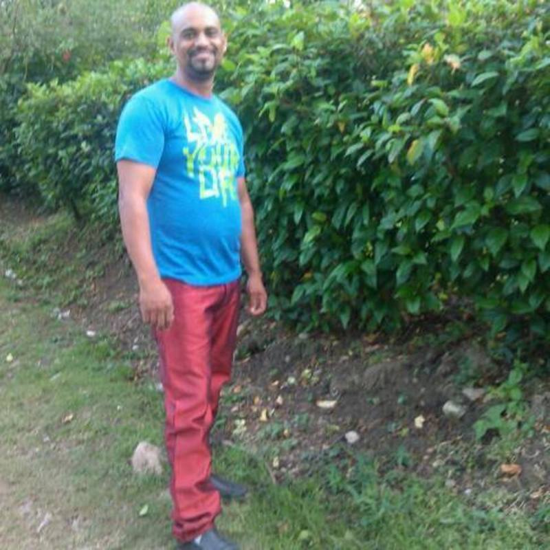 Date this sultry Dominican Republic man Roberto from Santiago DO20378