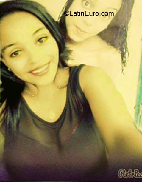 Date this hard body Dominican Republic girl Mabel from Dajabon DO20884
