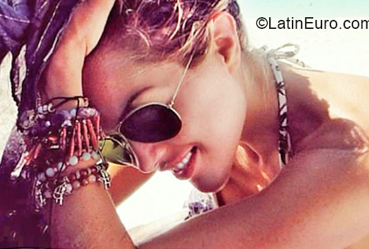Date this passionate Colombia girl Lady from Bogota CO16780