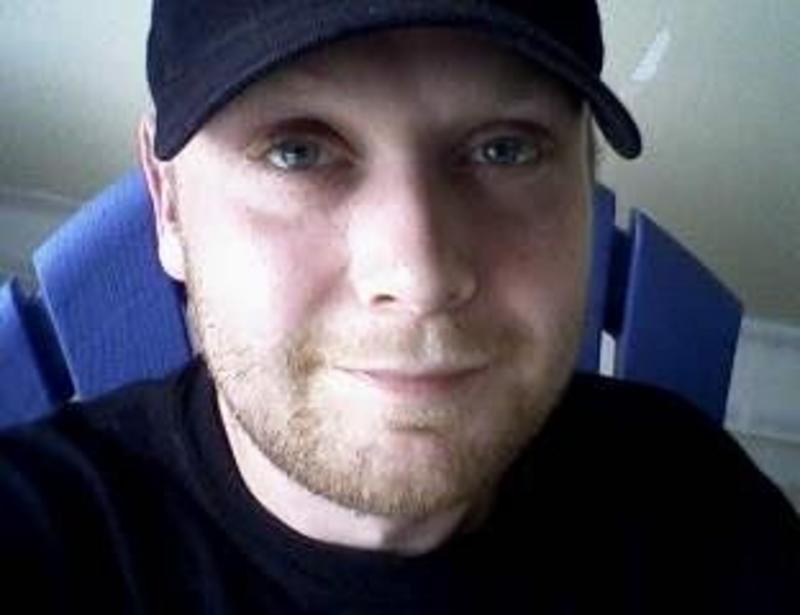 Date this lovely United States man Crd327 from Cedar Rapids US15798