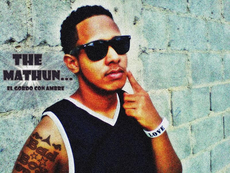 Date this gorgeous Dominican Republic man Sleiter from Santigo DO21101