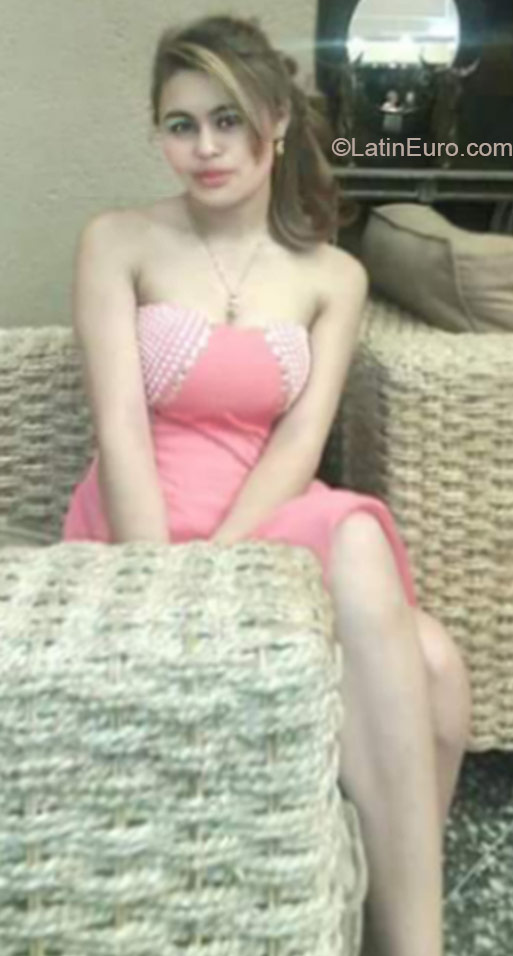 Date this funny Honduras girl Damaris from Tegucigalpa HN1419