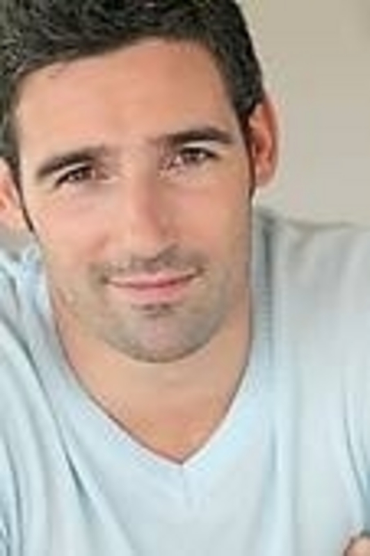 Date this nice looking United Kingdom man Steven from Chester GB786