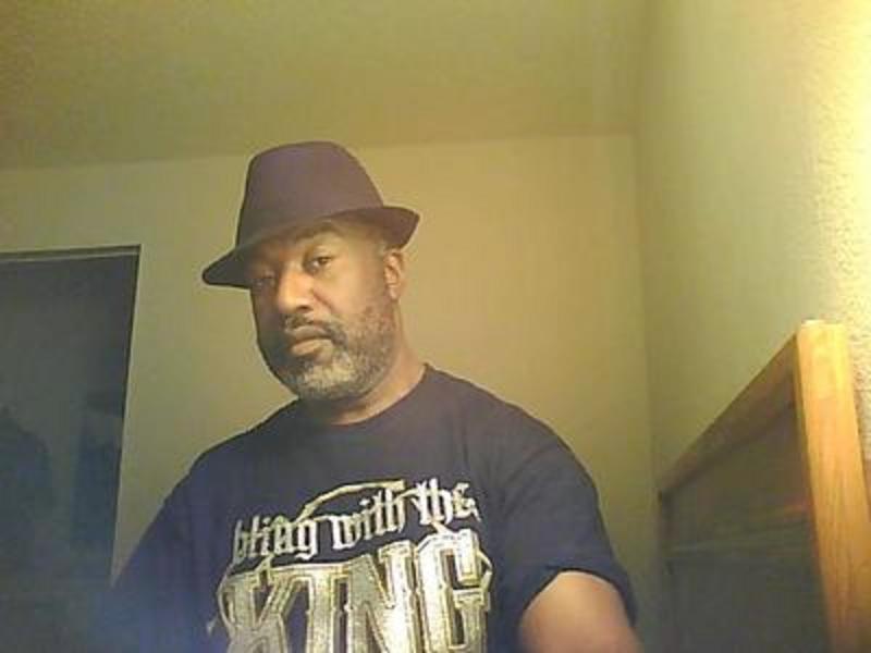 Date this hard body United States man Quentin from Columbia US15871
