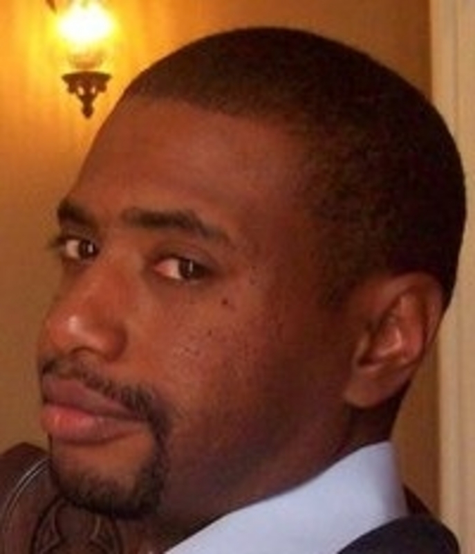 Date this delightful United States man Xwhysquared from Clinton US15897