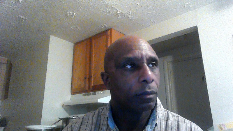 Date this athletic United States man Ernest from Danville US15957