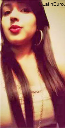 Date this georgeous Colombia girl Mylee from Tunja CO17101