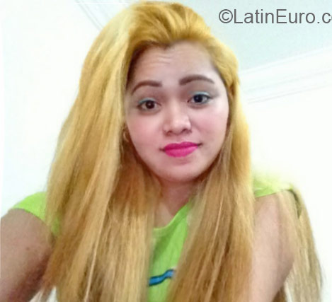 Date this nice looking Philippines girl Evan from Palawan PH766