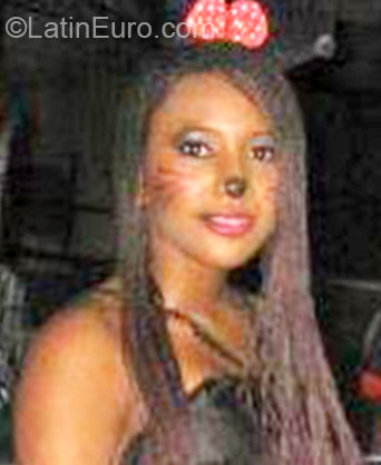Date this cute Colombia girl Tatiana from Cali CO17491