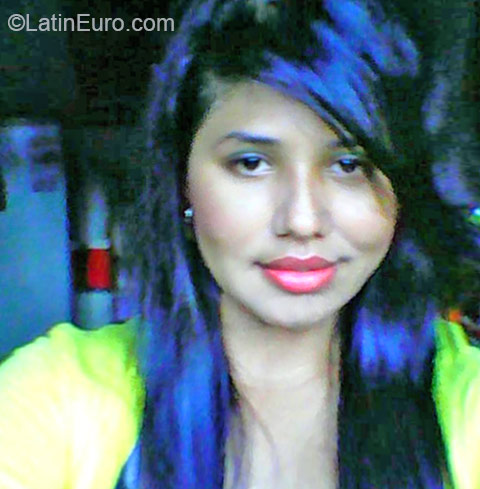 Date this young Colombia girl Tatyana from San juan del cesar CO17436