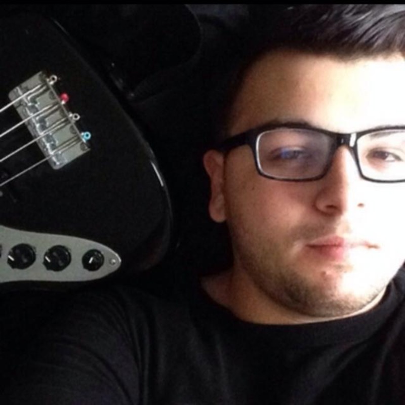 Date this young United Kingdom man Maroune from Reading GB809