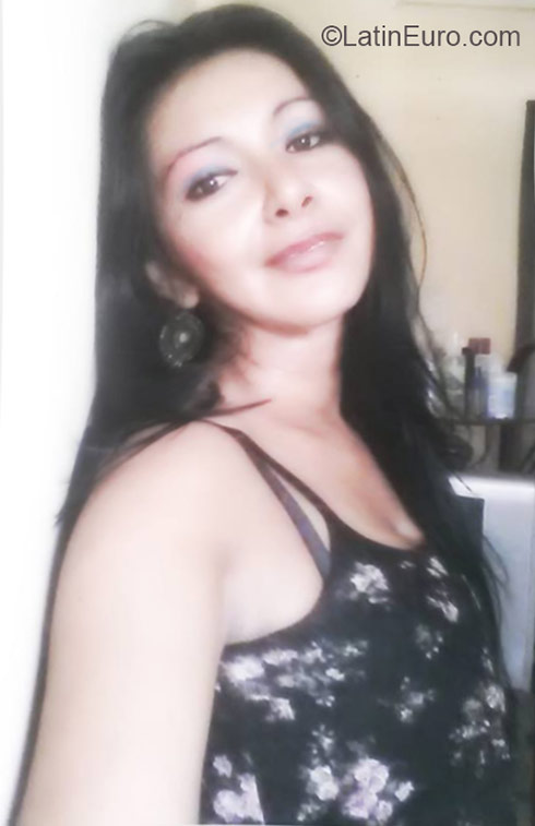 Date this athletic Colombia girl Yaneth from Barranquilla CO17515