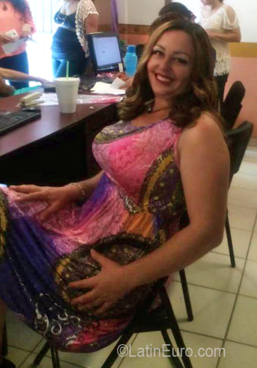 Date this happy Mexico girl Ruth from Navojoa MX1425