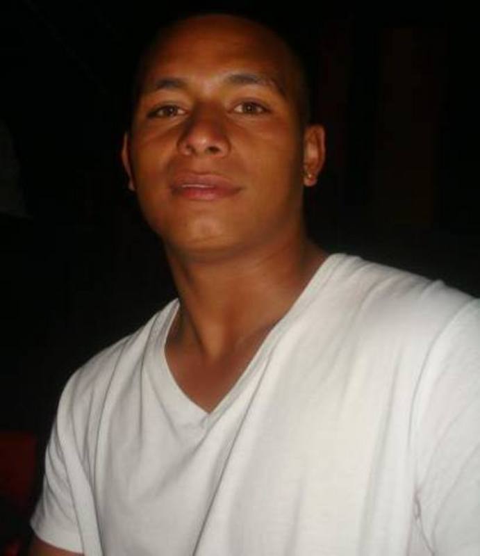 Date this gorgeous Colombia man Santiago from Medellin CO17695