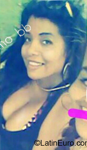 Date this passionate Panama girl Omairia from Panama City PA633