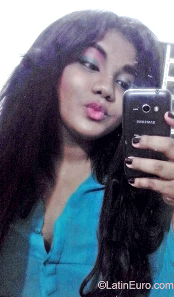 Date this passionate Brazil girl Raysa from Recife BR9421