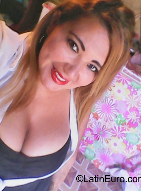 Date this cute Panama girl Gilmia from Panama City PA665