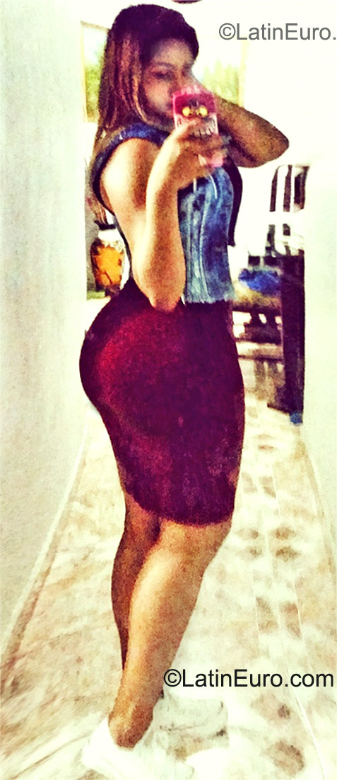 Date this passionate Panama girl Linda from Panama City PA1079