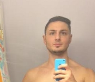 Date this foxy United States man Kgreco8791 from Boston US16410