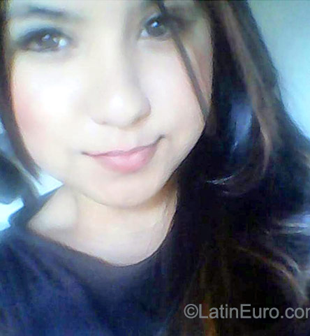 Date this sultry Colombia girl Karen from Medellin CO17939