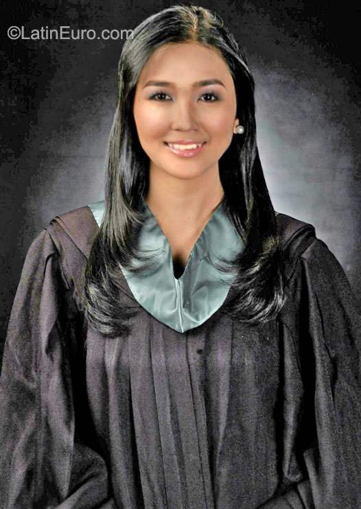 Date this stunning Philippines girl Karen from Manila PH817