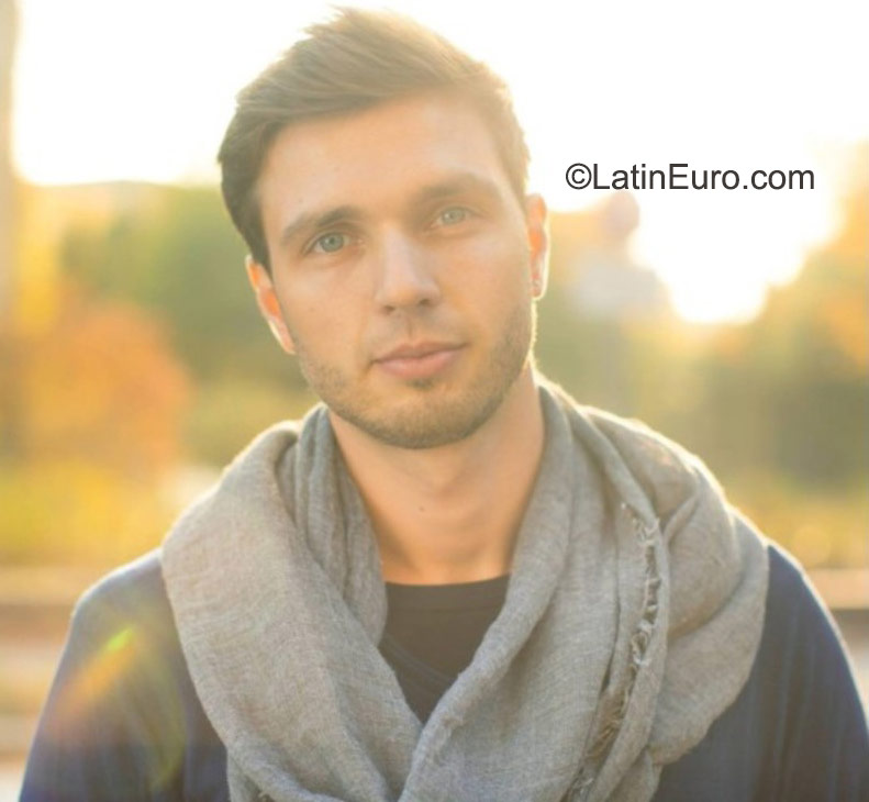 Date this beautiful Germany man Sephirot85 from Berlin DE378