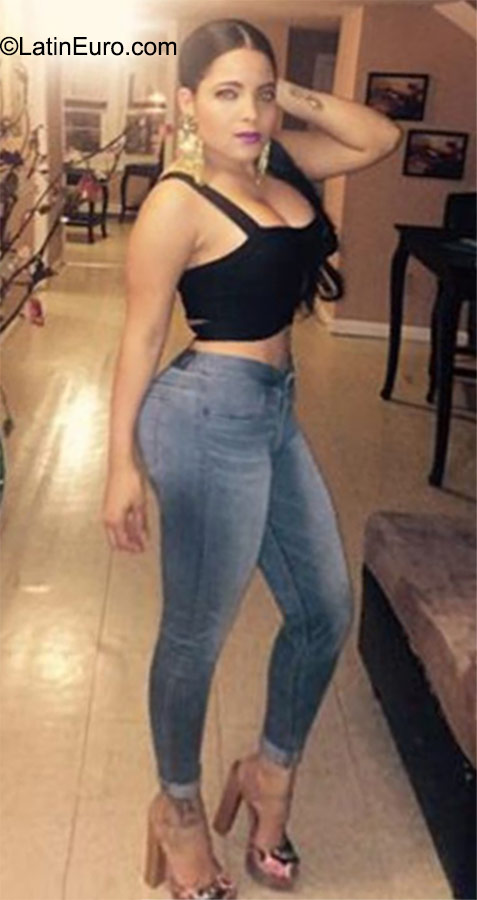 Date this exotic Dominican Republic girl Lisette from Santiago DO23447