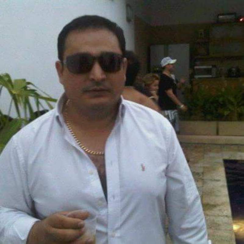 Date this beautiful Colombia man Nelson from Bogota CO18134