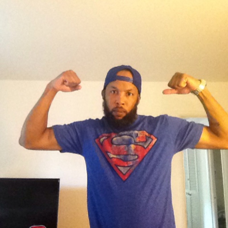 Date this gorgeous United States man Chcknhawk4real from Philadelphia US16581
