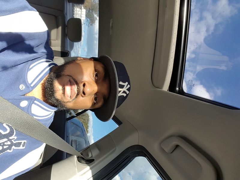 Date this cute United States man Iceberg6 from Queens US16604
