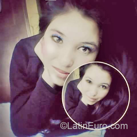 Date this fun Colombia girl Johanna from Bogota CO18249