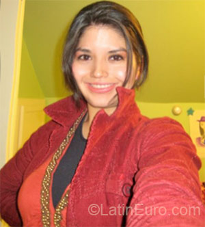 Date this good-looking Colombia girl Ana Milena from Tunja CO18261