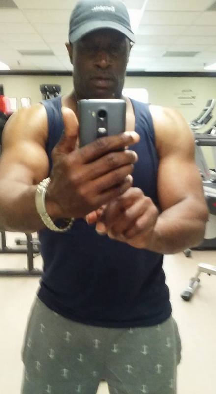 Date this charming United Kingdom man 4evayours from Cardiff GB841