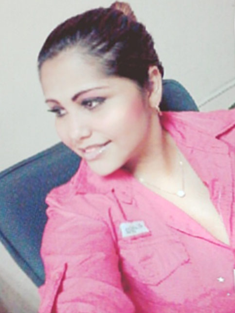 Date this young Panama girl Cinthia from Panama City PA778