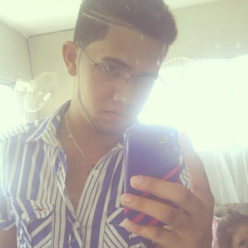 Date this georgeous Dominican Republic man Cesar from La Vega DO24308